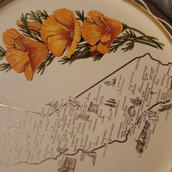 California vintage souvenir tin tray - Picture 10 of 10